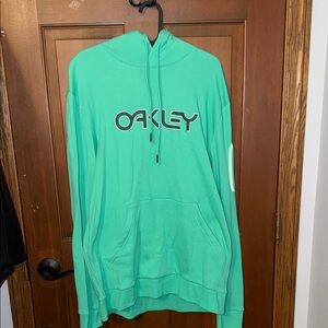 Oakley Teal Green Pullover Hoodie with Front Logo